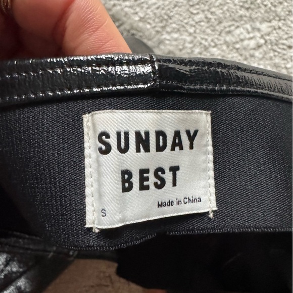 Aritzia Sunday Best Tessy faux leather moto Pants high rise slim leg small - Picture 4 of 12